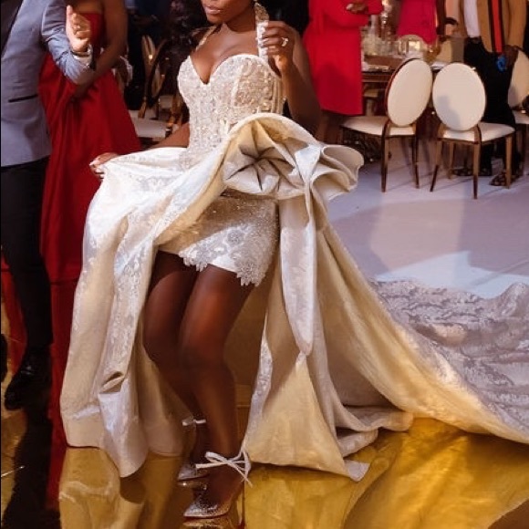 Gorgeous Evening/Wedding dress by RyanandWalter - Picture 7 of 8